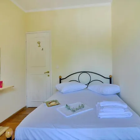 Three Bedroom Family House * Anemomylos